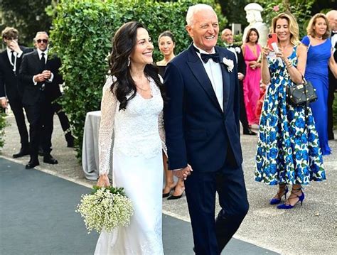 matrimonio versace santo|Santo Versace, le nozze con Francesca De Stefano a Roma: da .